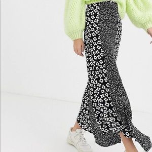 New with tags stunning ASOS hi-low hem skirt